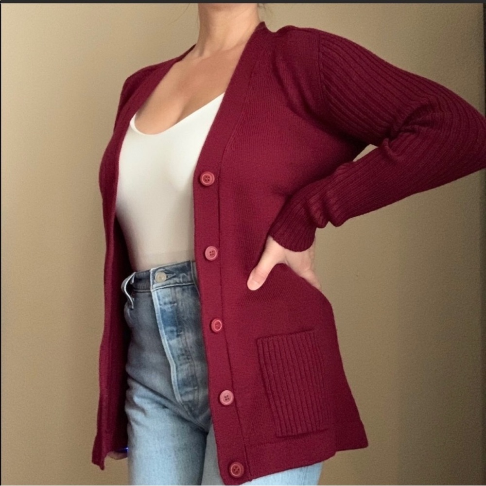 💕90s Vintage Casual Corner Burgundy Cardigan